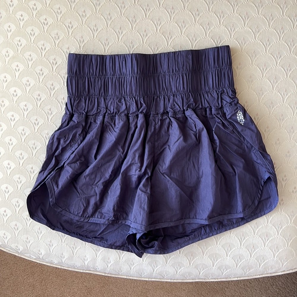 Free People  “The Way Home”high waist shorts, small